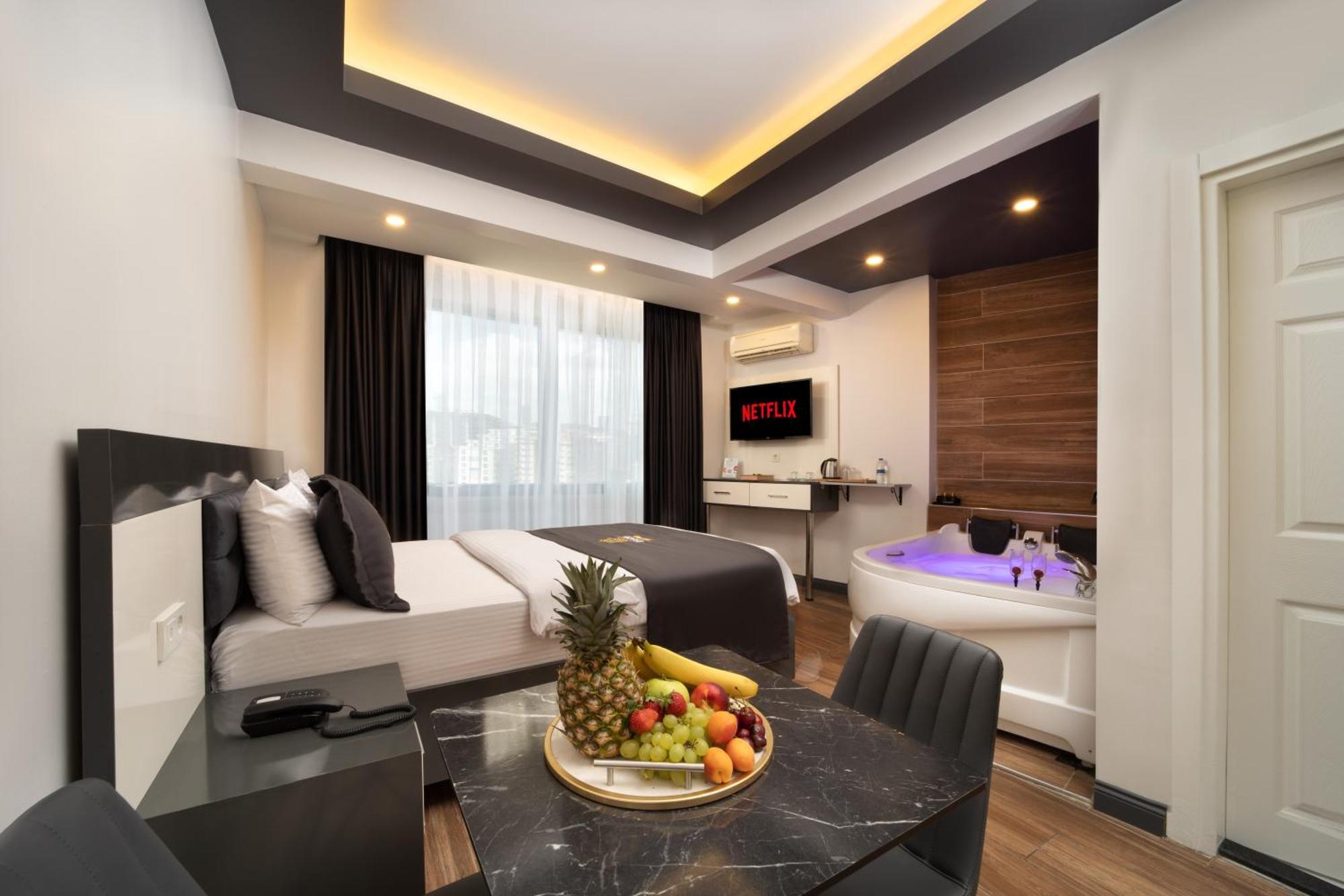 Bakirkoey Zeugma Suit Otel อิสตันบูล ภายนอก รูปภาพ