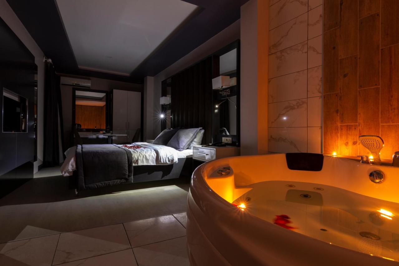 Bakirkoey Zeugma Suit Otel อิสตันบูล ภายนอก รูปภาพ
